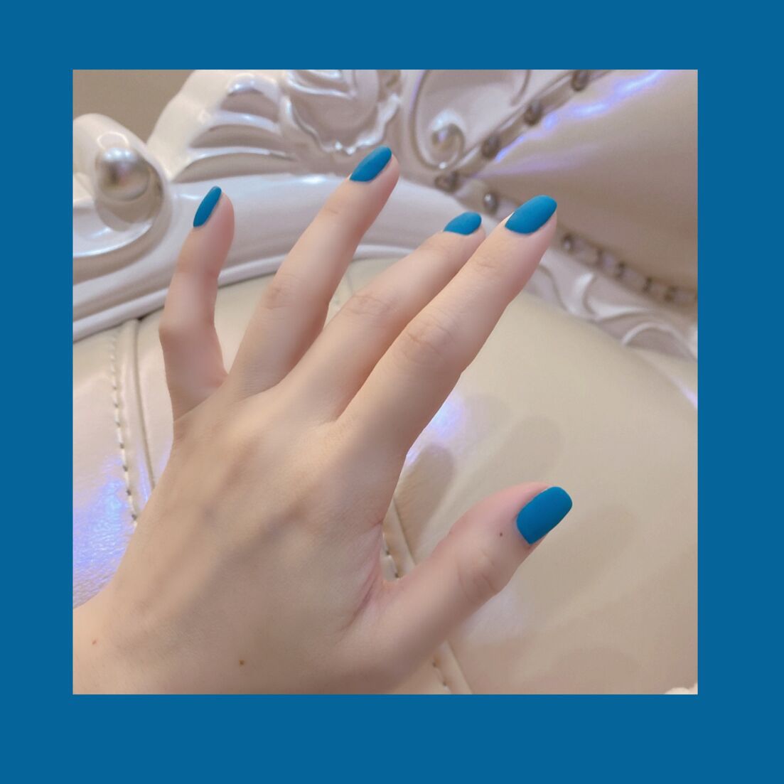 Parche de uña postiza con esmalte mate de color sólido, azul y blanco, para uñas postizas, acabado impermeable y extraíble | 365nails