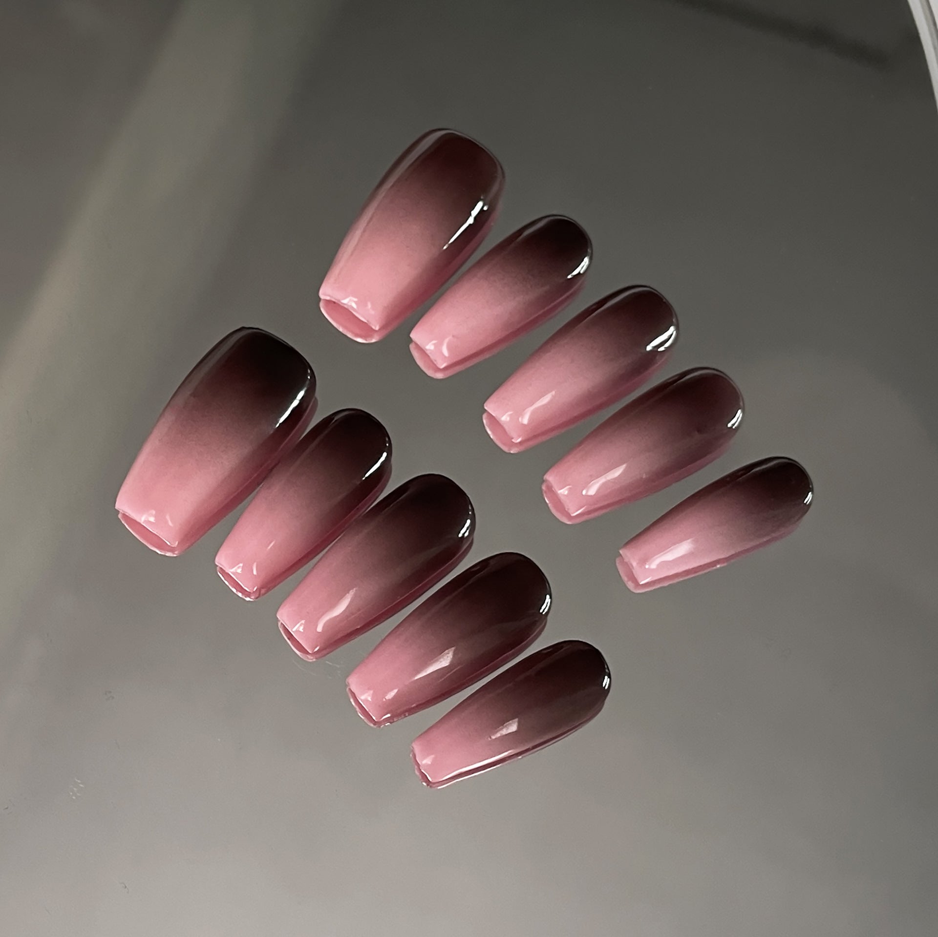 Unhas postiças artesanais puras com pó preto simples, mudança gradual, adesivo para unhas médias e longas, atacado|365nails