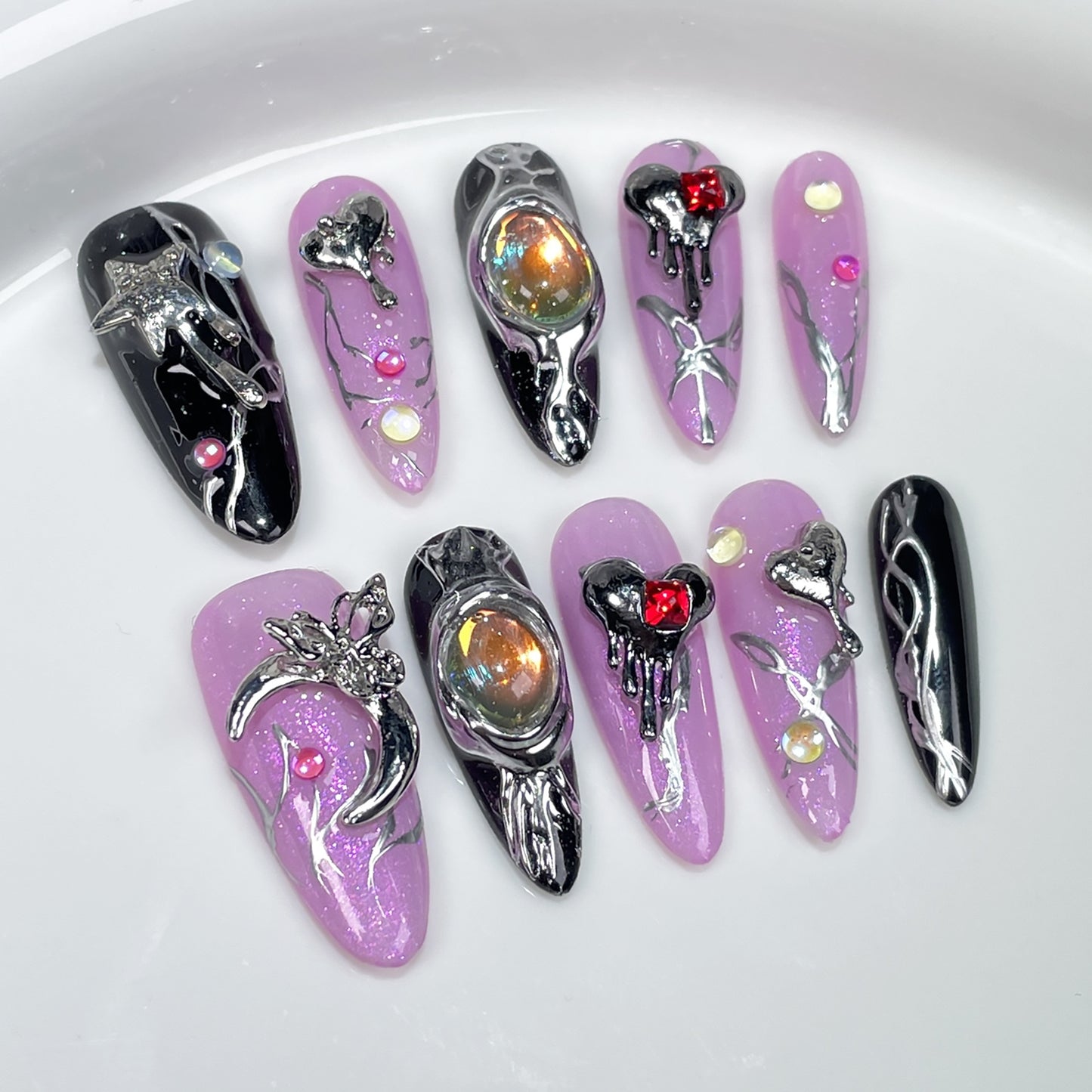 Europe, America, dark, sweet and cool nail art patch, irregular metal shape, advanced sense, handmade press-on nails, fake nail wholesale|365nails