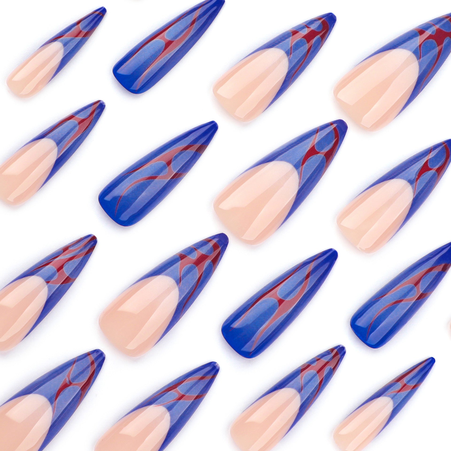 Peça de manicure de unha postiça longa extra longa e pontiaguda, azul francesa, com padrão de chamas vermelhas, produto finalizado | 365 unhas