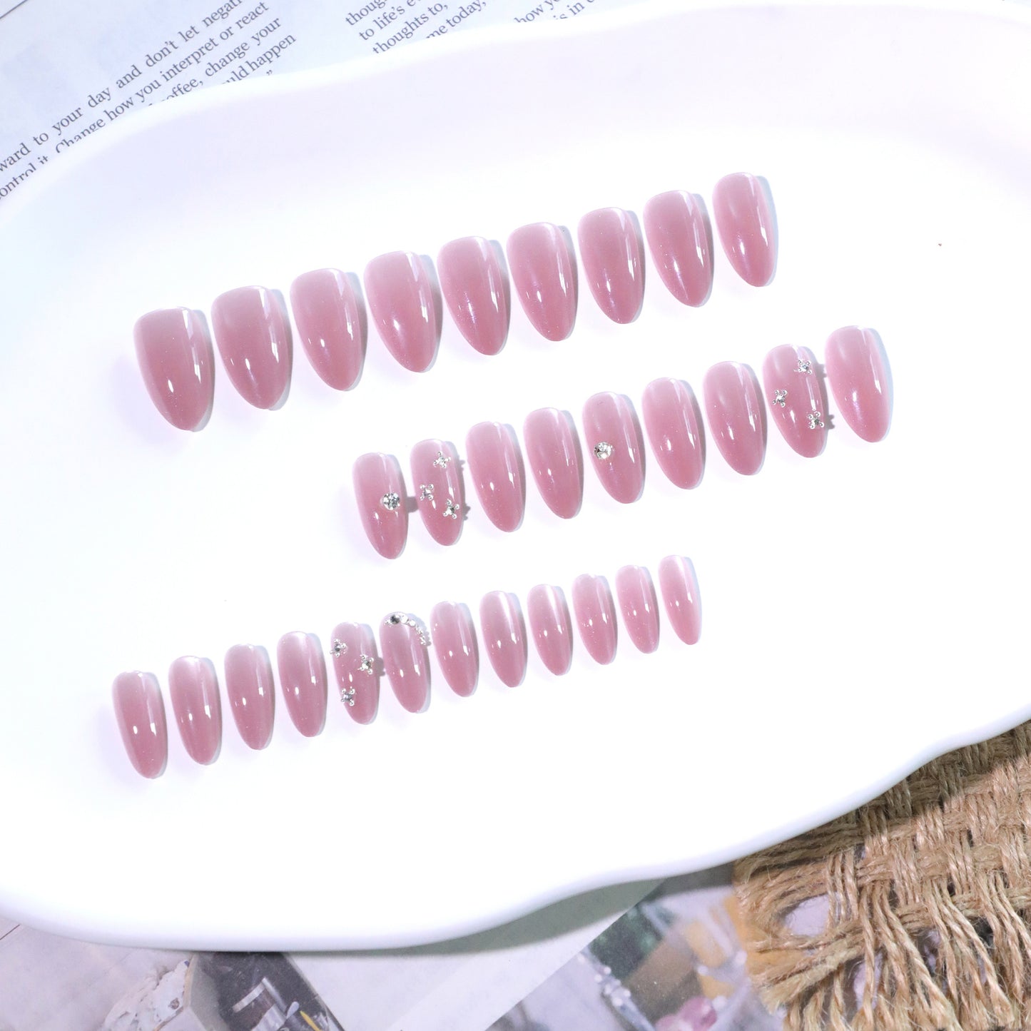 Explosive flash naked powder cat eye simple almond point drill flash diamond press-on nails