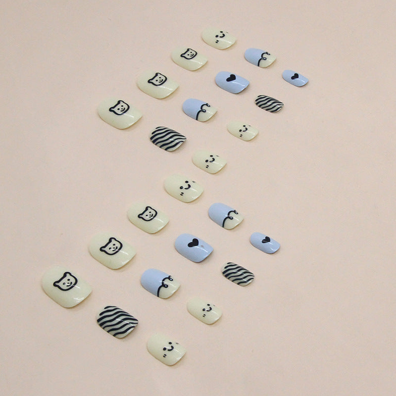 Esquema de cores de rosto sorridente de urso com linhas fofas e simples, manicure fofa para crianças |365nails