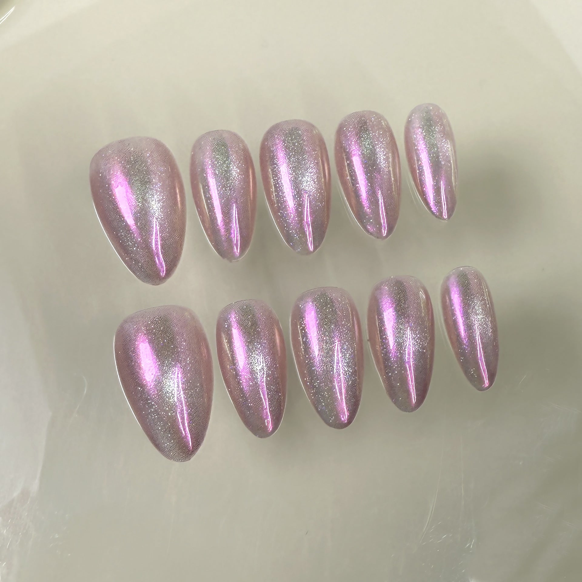 Almond nail simple flash cat eye nail art ice through short handmade press-on nails factory wholesale|365nails