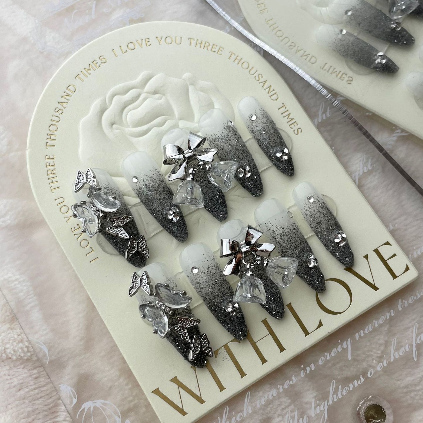 New beating snowflake gradient gray velvet butterfly broken diamond premium manicure long handmade manicure | 365nails