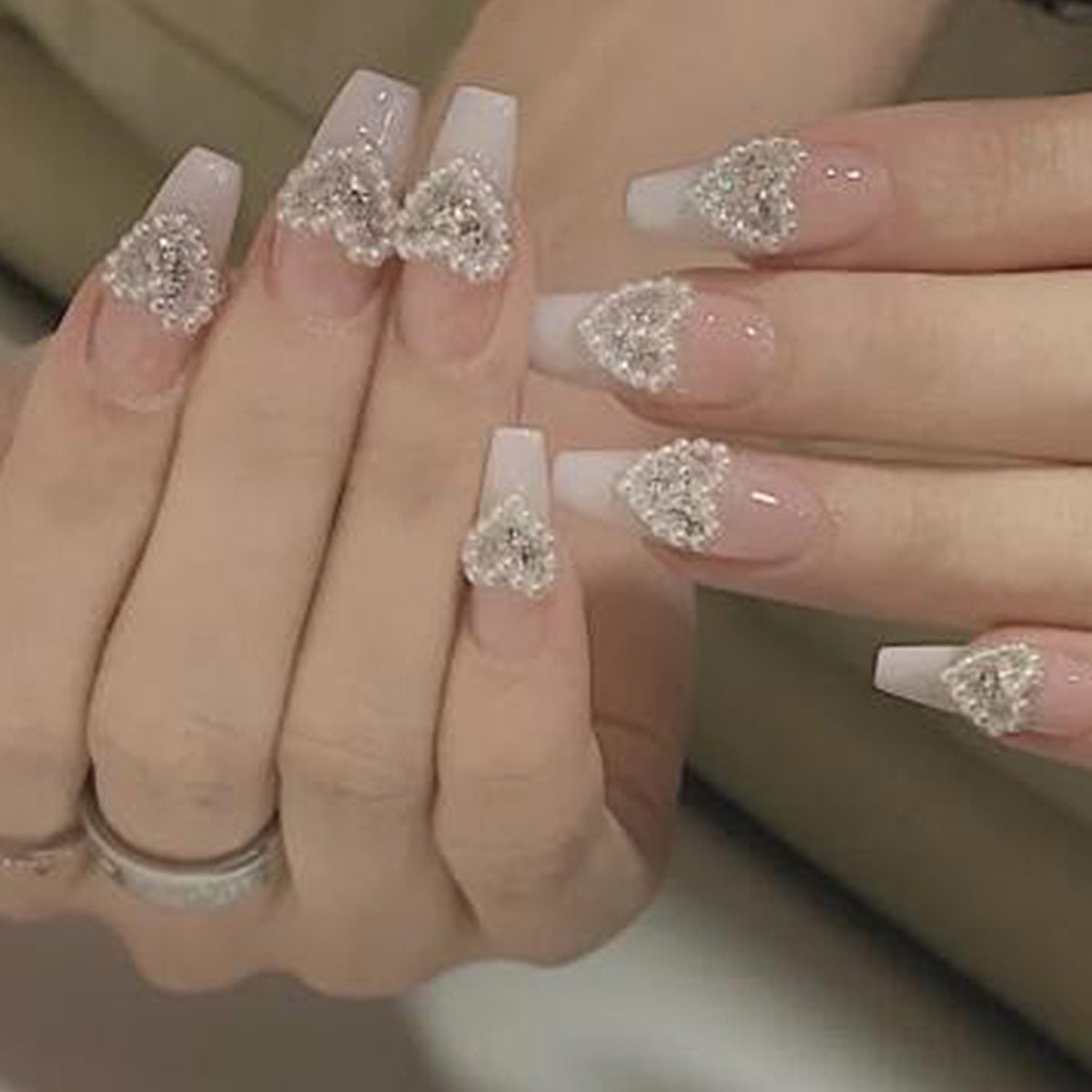 Mudança gradual de temperamento, cinza, pêssego, coração, pérola, desgaste, arte de unha finalizada, remendo de unha, peça de unha removível, vendas de fábrica|365nails
