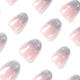 Uñas cortas con estrellas blancas y pegatinas francesas con purpurina plateada, dulces y frescas|365nails