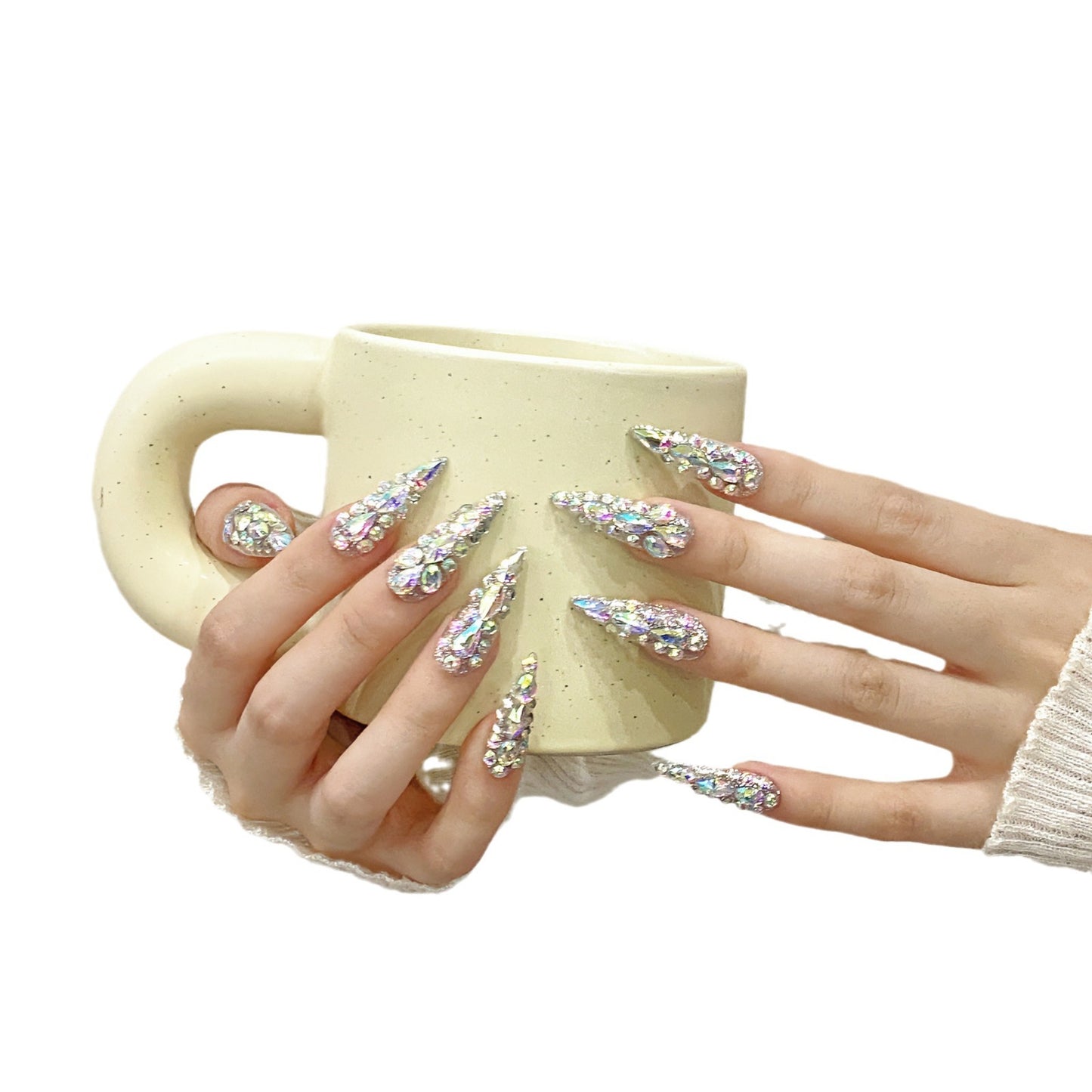 Uñas hechas a mano en Europa y América, llenas de diamantes y destellos, estilo Cleopatra | 365nails