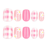 Fresh white daisy flower short square press-on nails
