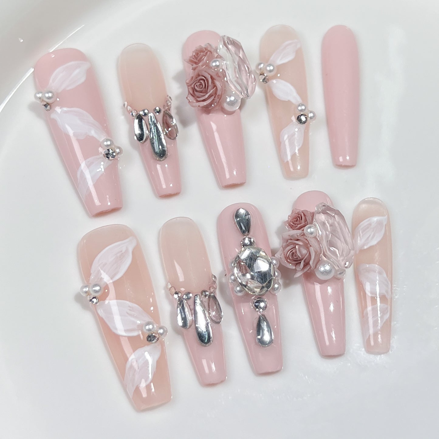 Unhas artesanais Rose Manor Atmosfera elegante Temperamento suave 40 unhas finas super longas em escada para cachorros|365nails
