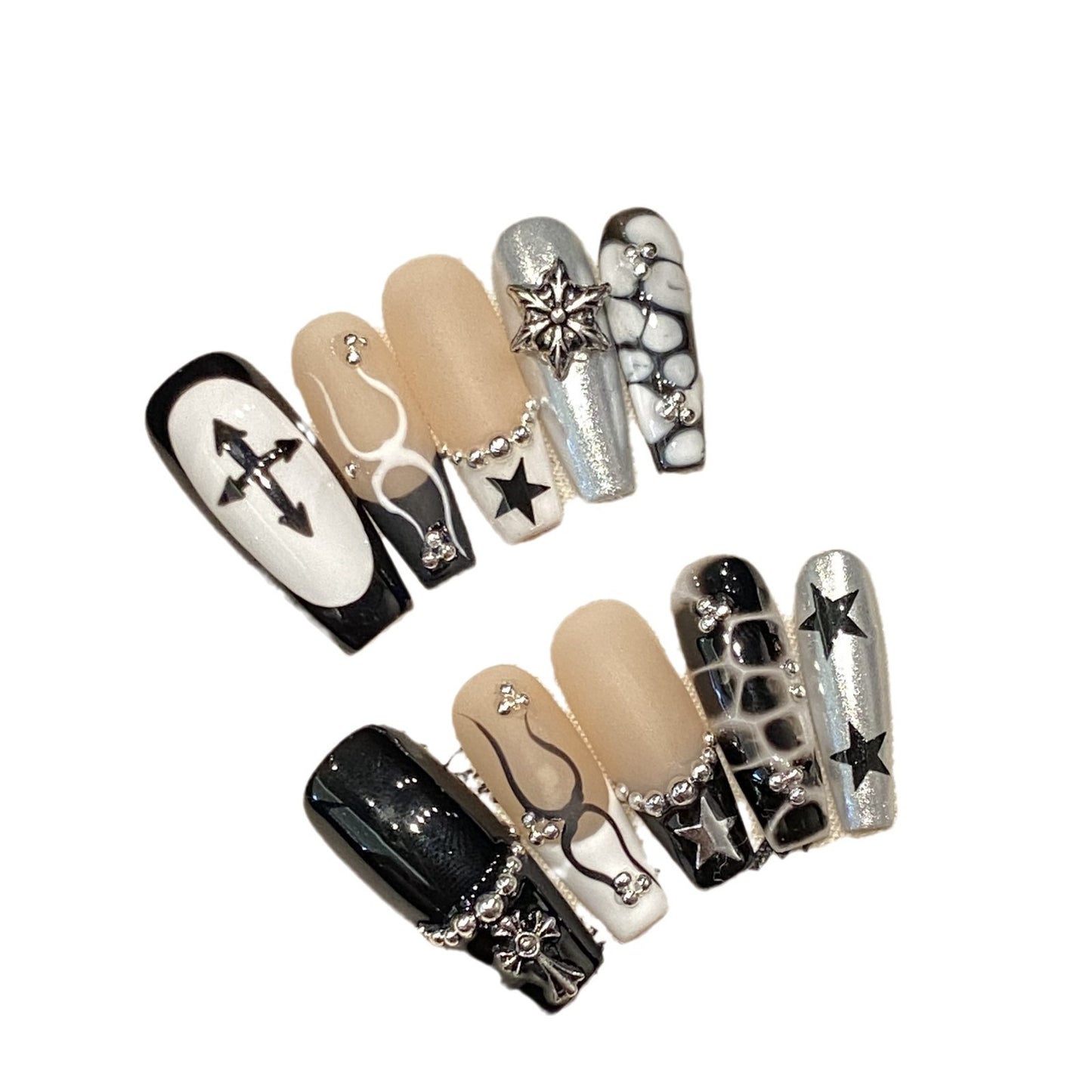 Spice Girl black and white contrasting color magic mirror hand-painted crocodile pattern totem press-on nails personalized manicure | 365nails