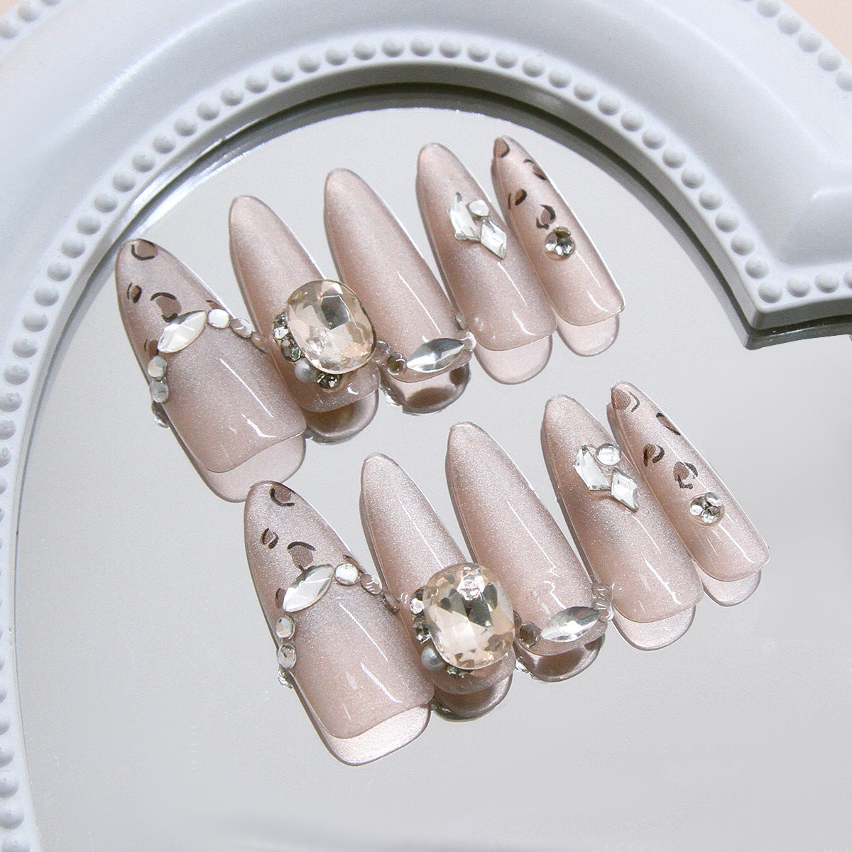 Unhas pré-fabricadas temperamento flash champanhe leopardo olho de gato elegante branco diamante destacável unhas de pressão 30 peças | 365 unhas