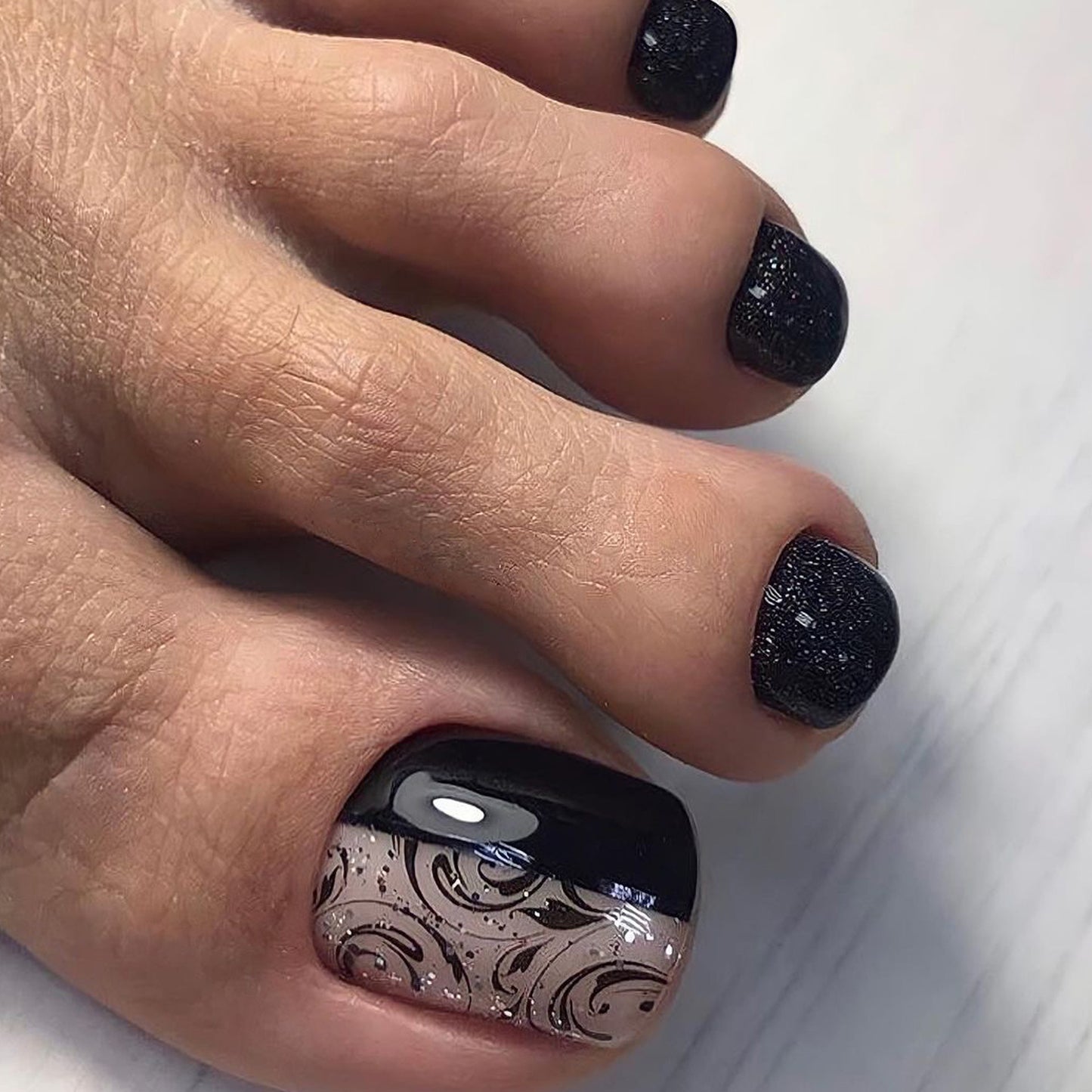 Simple solid color foot nail patch wholesale pattern classic black splicing nail glitter short |365nails
