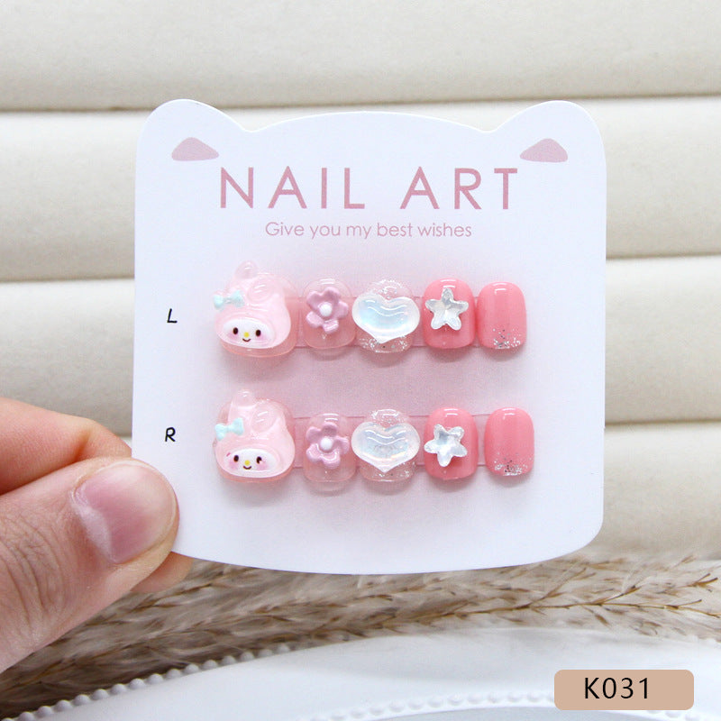 Uñas infantiles tiernas y juguetonas con diseño de conejo rosa, flores y estrellas de amor | 365nails