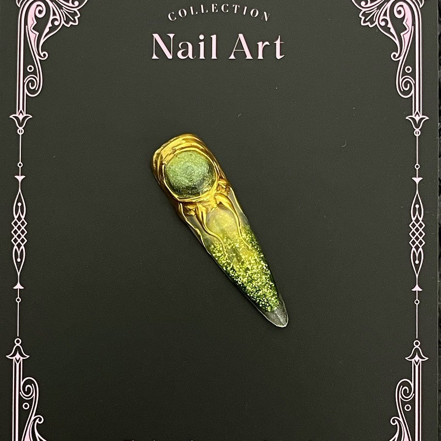The Art Edit · Moss & Gilt Whisper