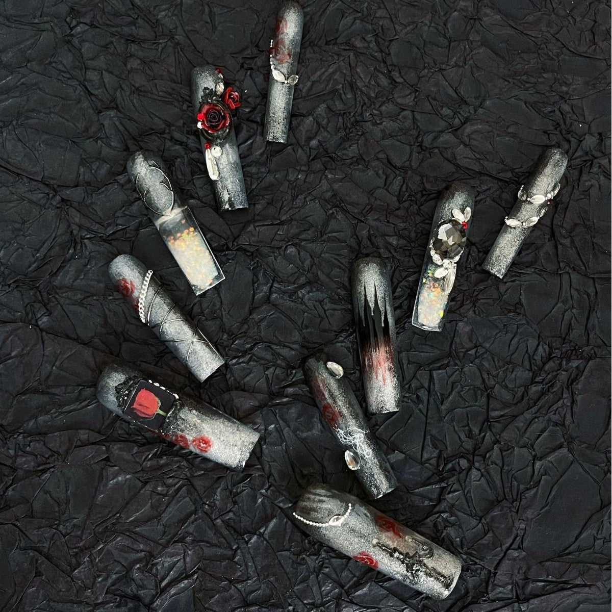 Title Ashen Rose Aria | Gothic Rose Art Series Press-On Nails