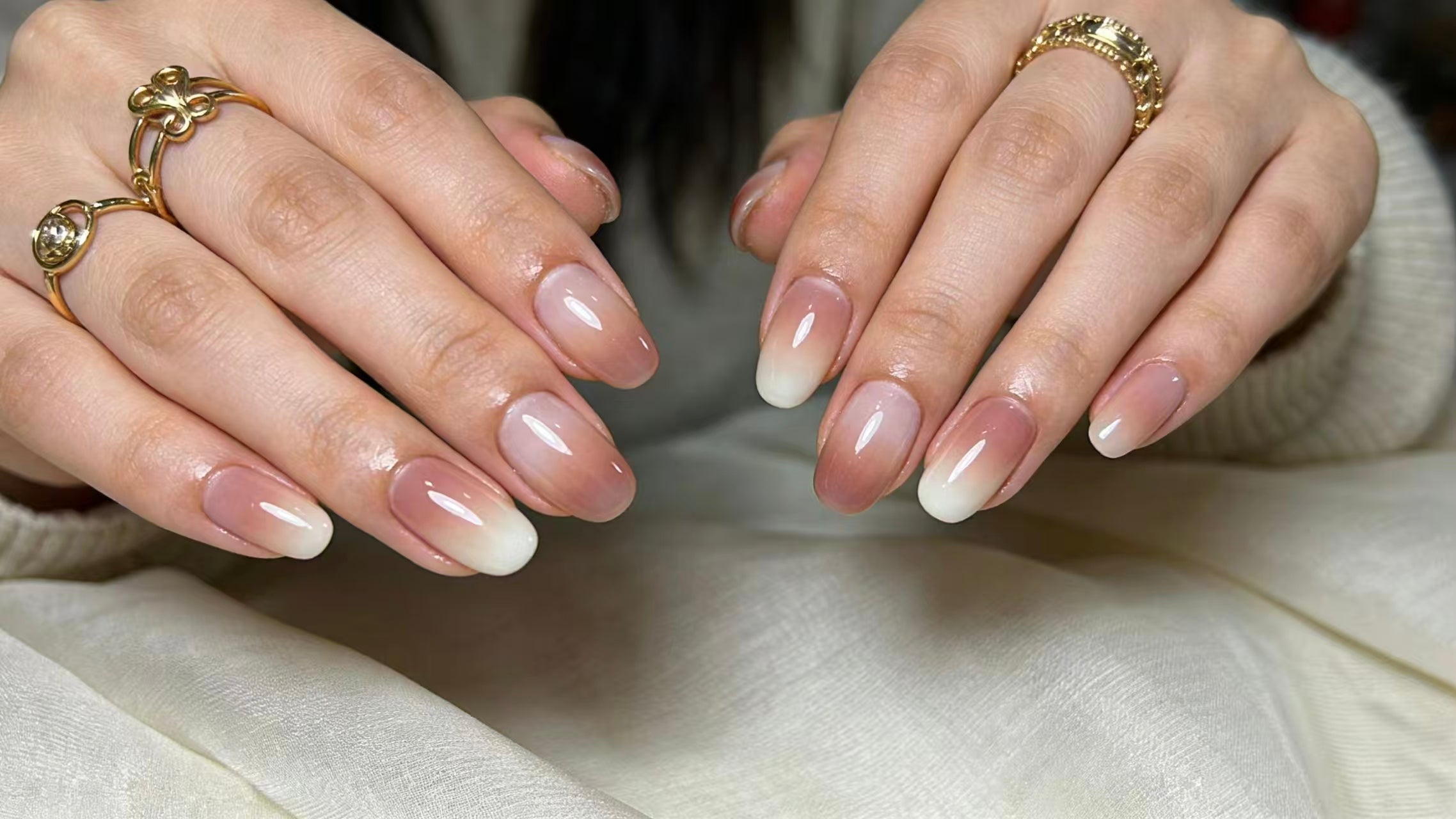 Shipping May Be on Break,but Your Style Doesn’t Have to Be: How to Style One Set of Press-Ons for Every Occasion