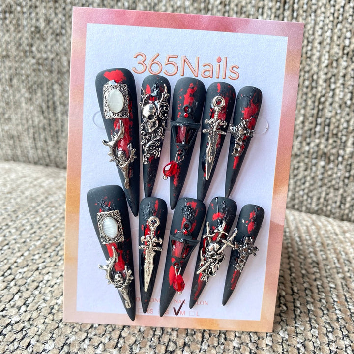 Gothic Claws