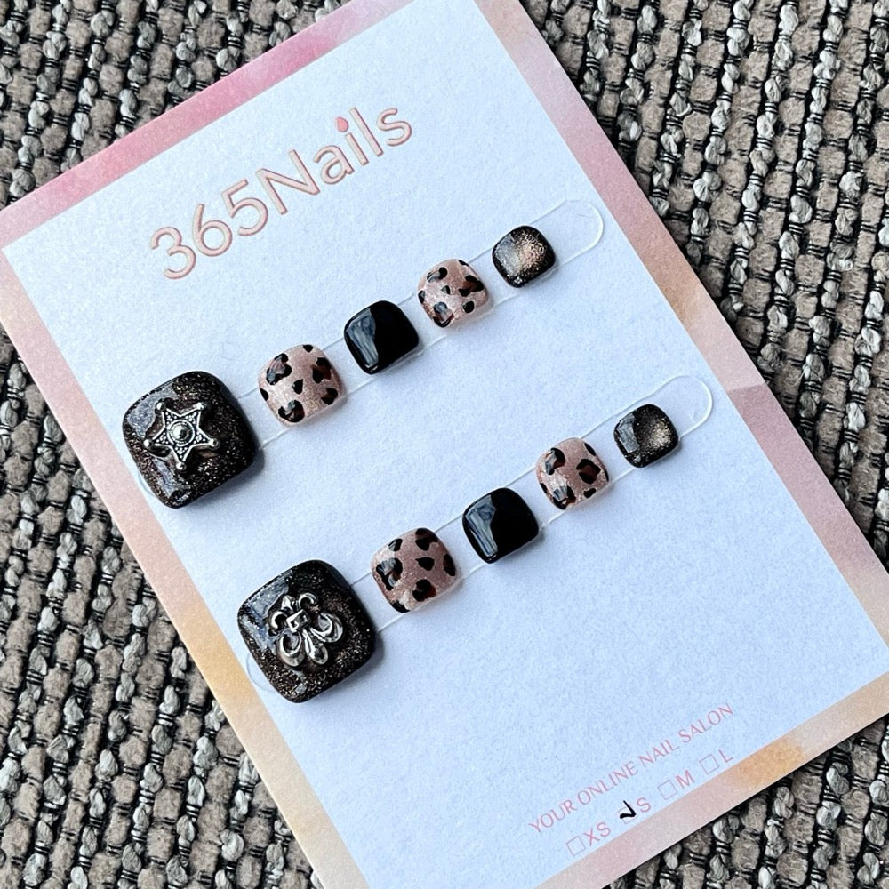 Black Leopard Star Charm Press-On Toenails