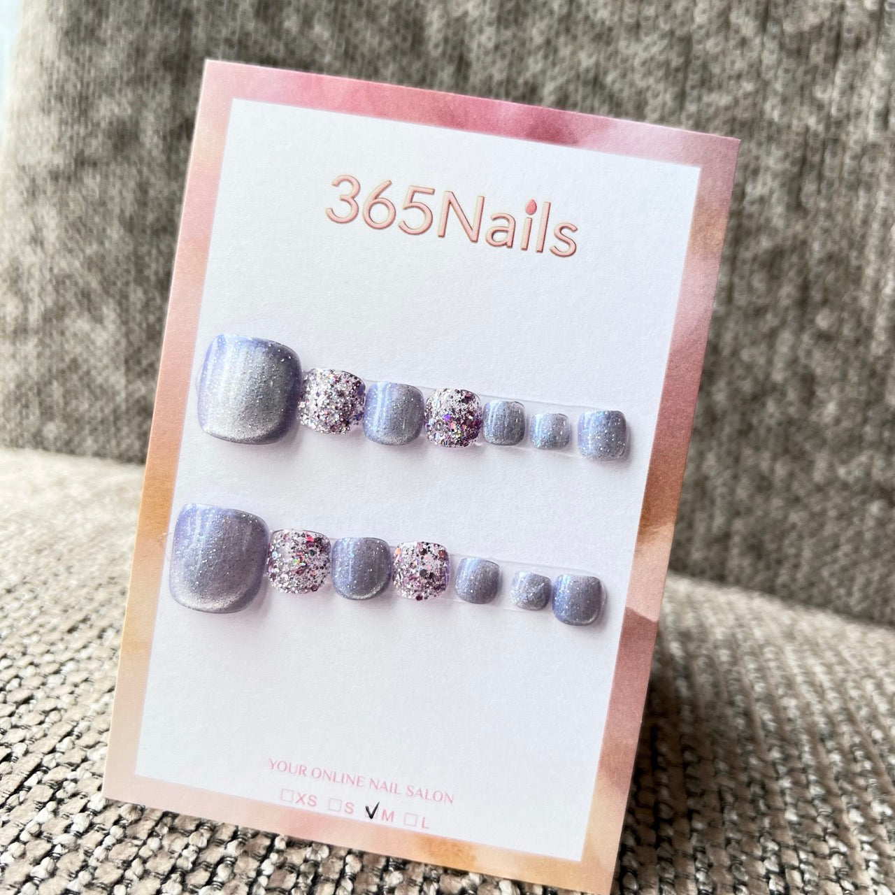 365nails: "lavender galaxy cat-eye" – handmade press-on pedicure