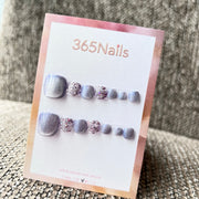 365nails: "lavender galaxy cat-eye" – handmade press-on pedicure