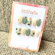 365nails: "Matcha Blossom" – Unhas Ovais Artesanais Vintage com Flores Pintadas à Mão e Flores 3D