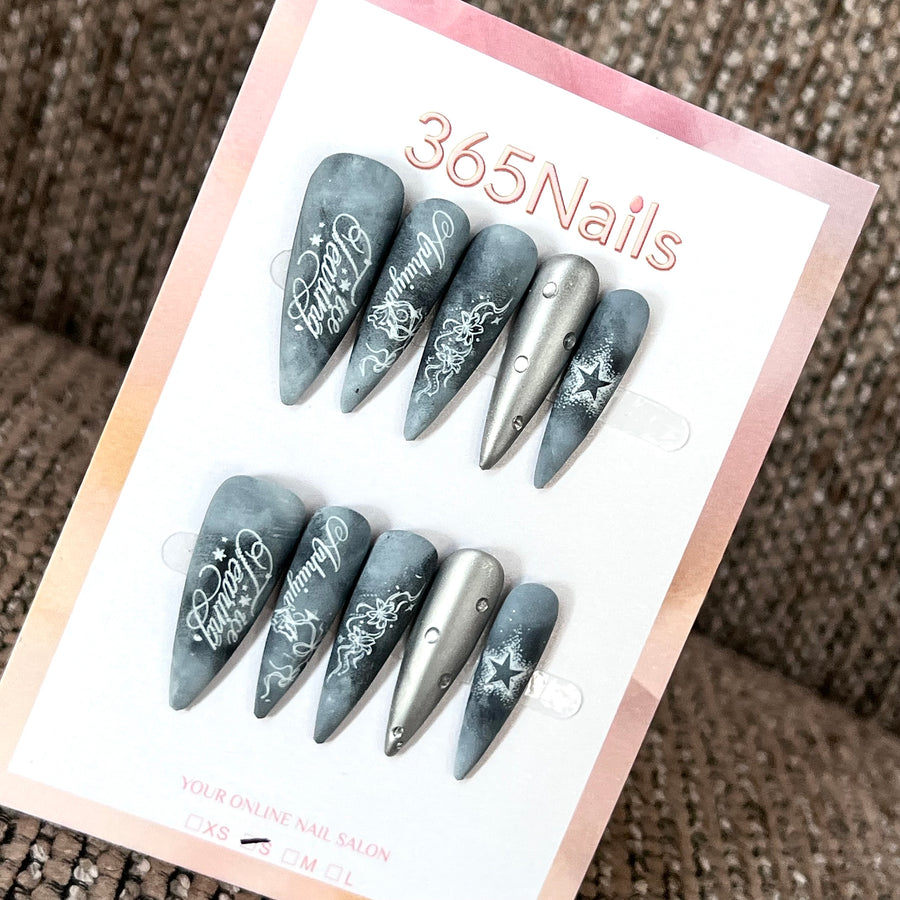 Midnight Silver Star - Black Metallic Press-On Nails