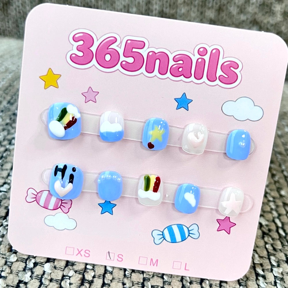 365nails: "Blue Candy Cloud" – Unhas Quadradas Curtas 3D Fofas Feitas à Mão