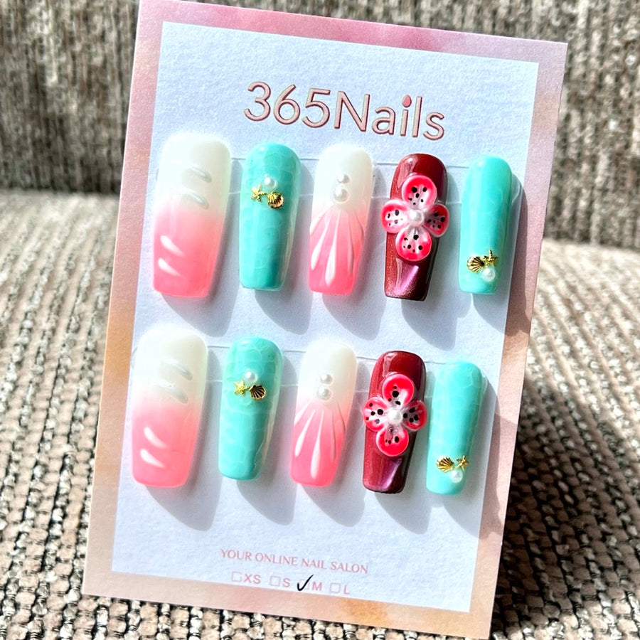 365nails: "Tropical Ocean Bloom" – Handmade Medium Square Press-On Nails