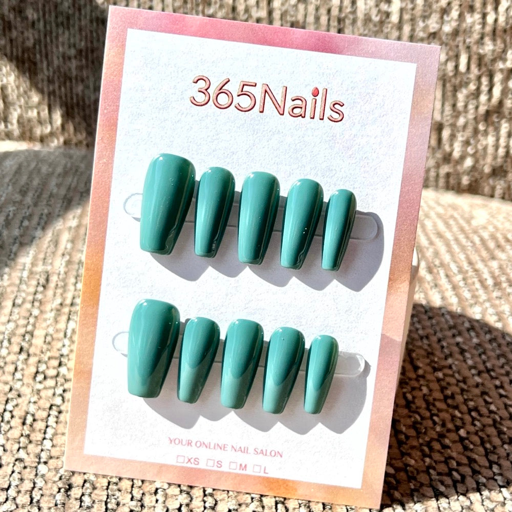 "Stylish Medium Coffin" - Solid Color Handmade Nails (20 Colors Available)