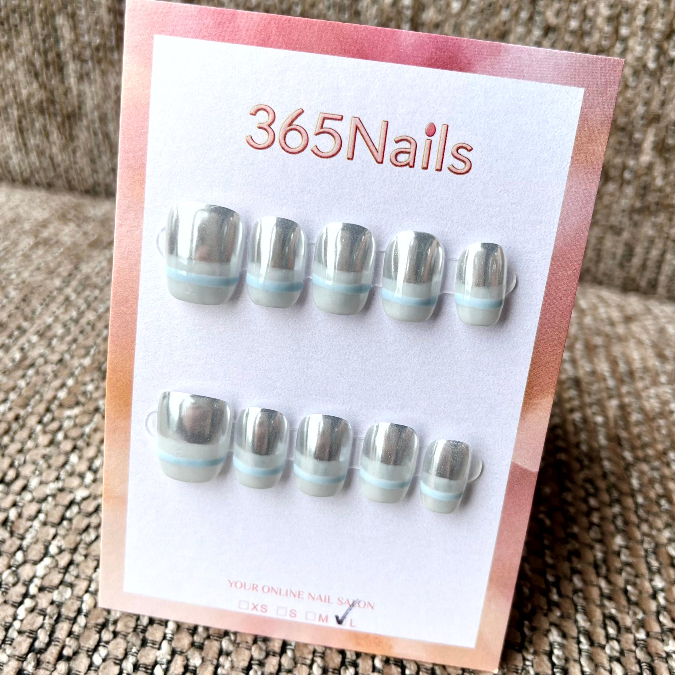 365nails: "Chrome Horizon" – Metallic Stripes Handmade Short Square Nails