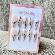 365Nails: "Dark Bone Lace" – handmade press-on nails