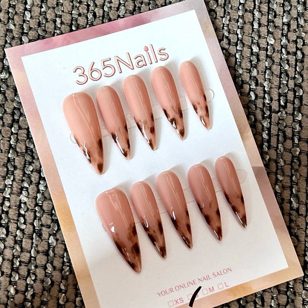 Cocoa Edge - Nude Brown Pointed French Press-On Nails