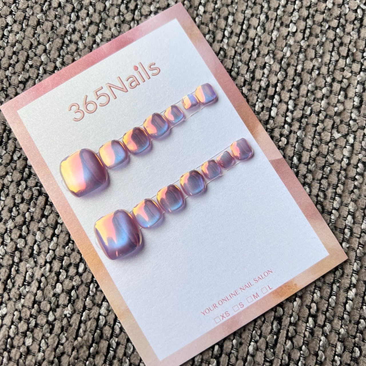 365nails: "holographic chrome mirror" – handmade press-on pedicure