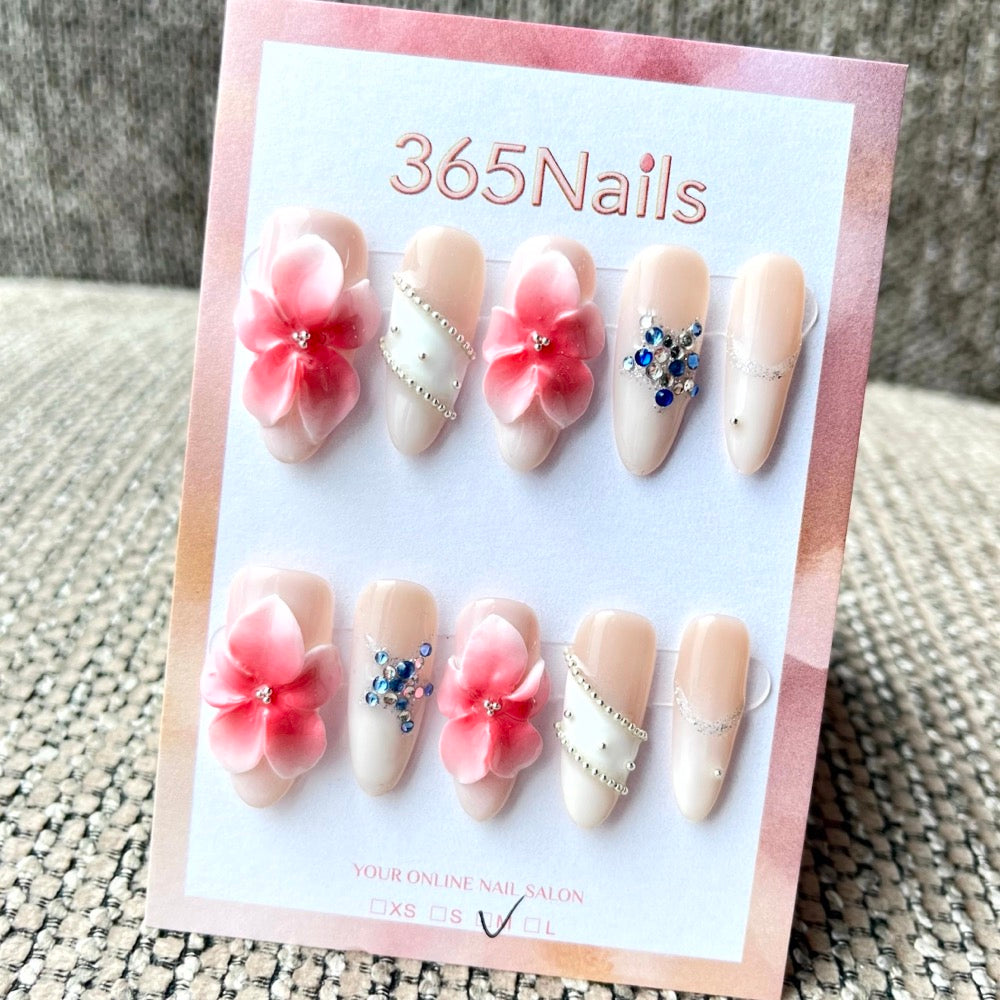 365nails: 핑크 블로썸 위스퍼 – 3D 플로럴 수제 아몬드형 프레스온 네일