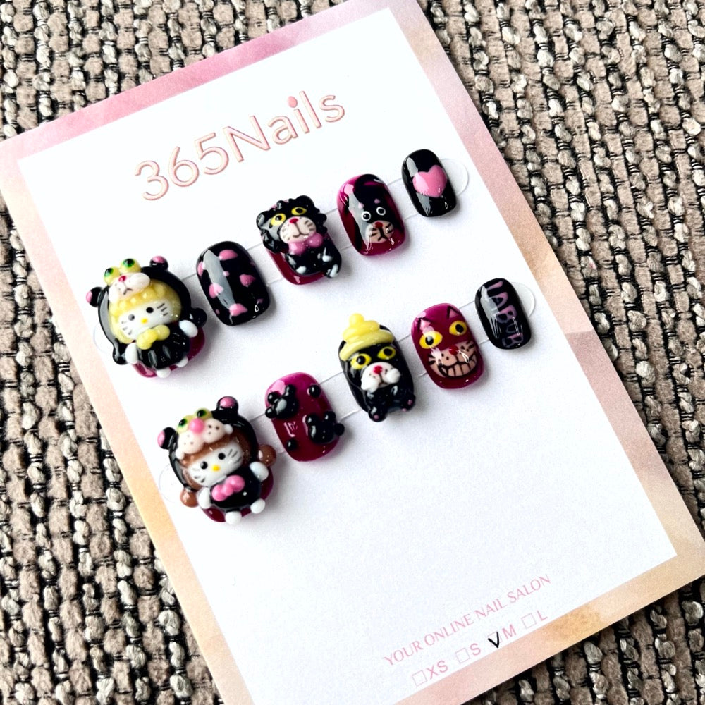 365nails: "Little Devil's Ball" – 3D Spooky Cute Short Square Nails