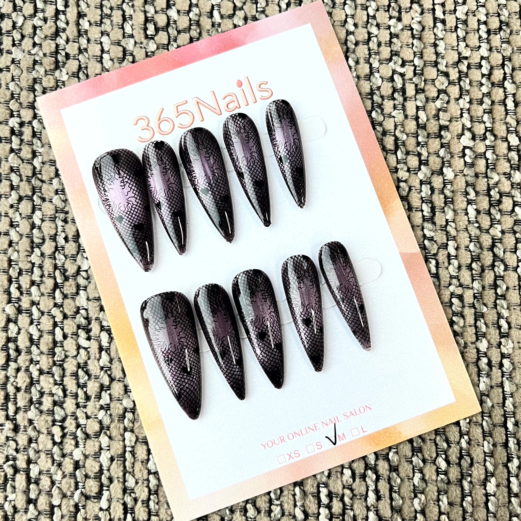 Gothic Noir: "Lace Veil" – Long Stiletto Press-on Nails