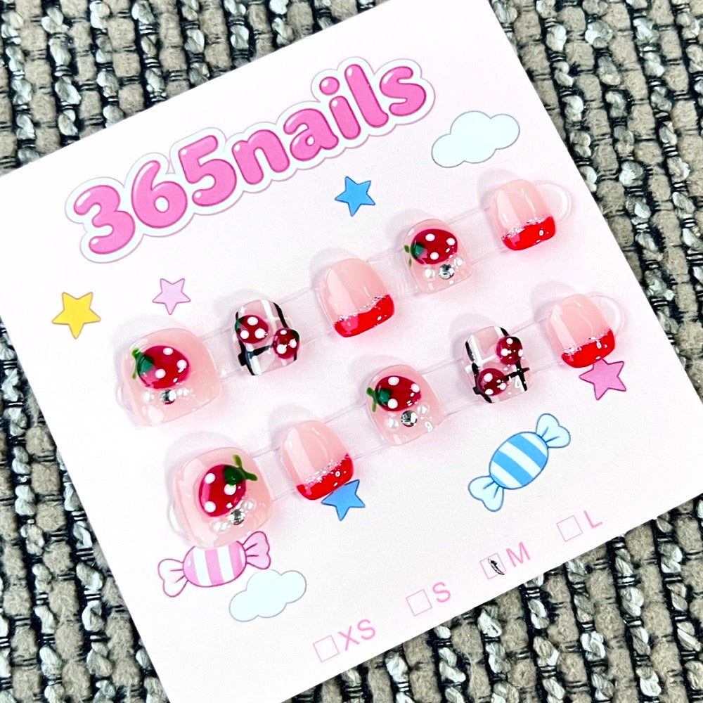 365nails: "Strawberry Sugar" – 3D Fruit Art Handmade Short Square Nails