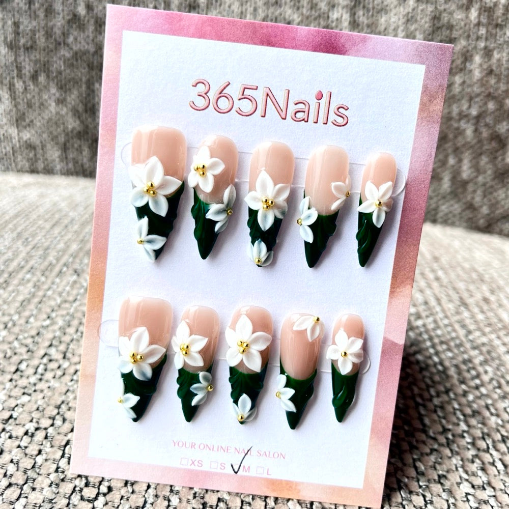 365nails: "Sonho de Gardênia" – Unhas Stiletto Florais 3D Feitas à Mão