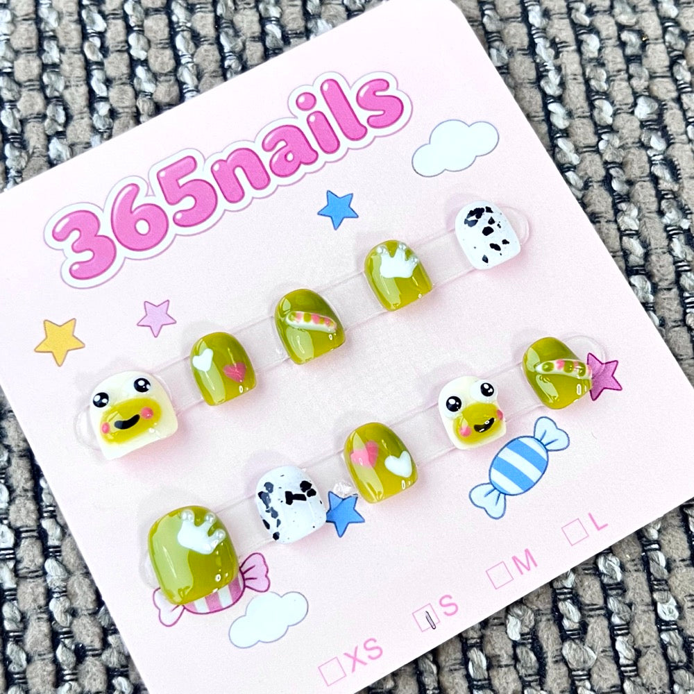 365nails: "Quacky Pop" – 3D Character Mix Handmade Short Square Nails