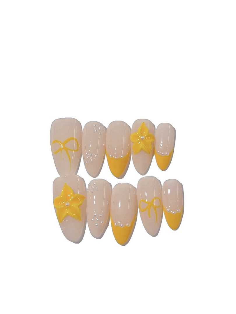 Transparent cutout — 365nails