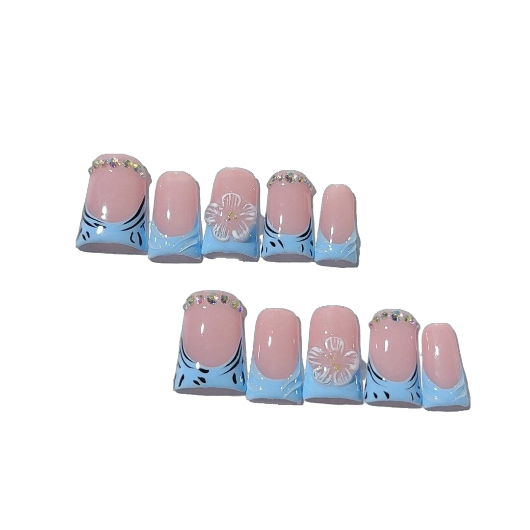 Transparent cutout — 365nails