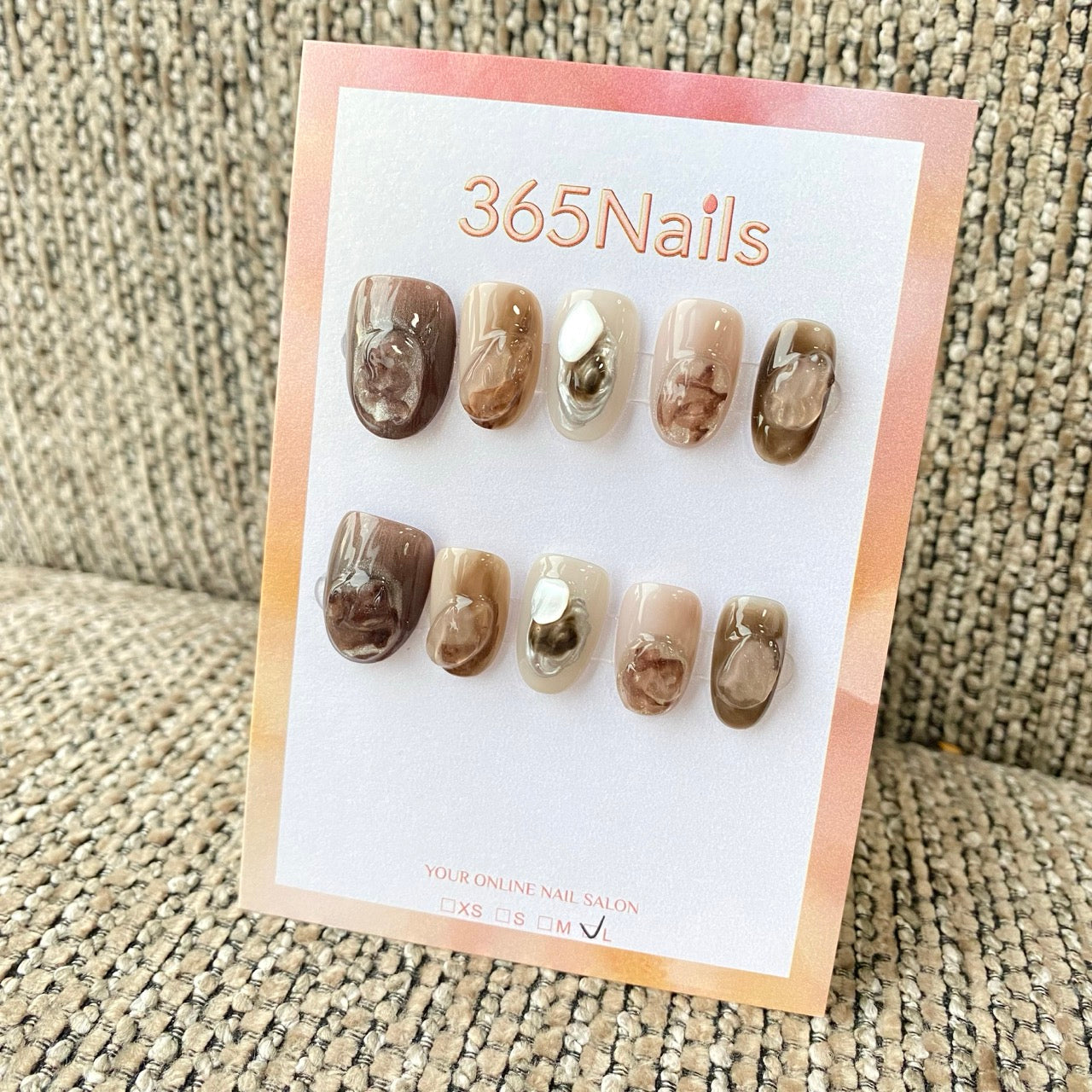 365nails: "Chocolate Marble 3D Texture Shell" – handmade press-on nail