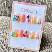 365nails : "Dégradé arc-en-ciel papillon cœur strass floral bulle" – Coloré Kawaii Fait main Mi-long Ongles carrés