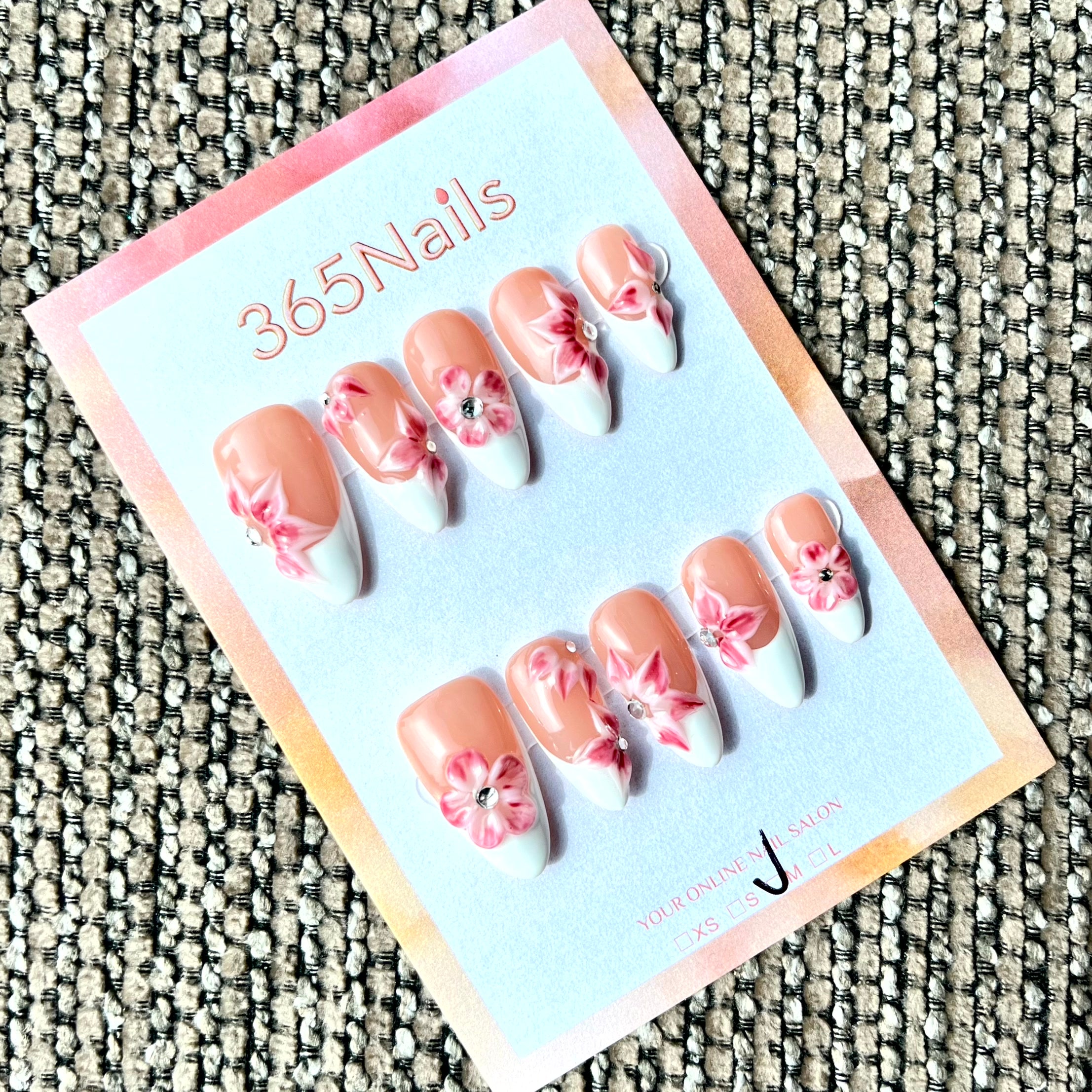 365nails: "Coral Bloom" – Hand Painted Floral Handmade Almond Nails