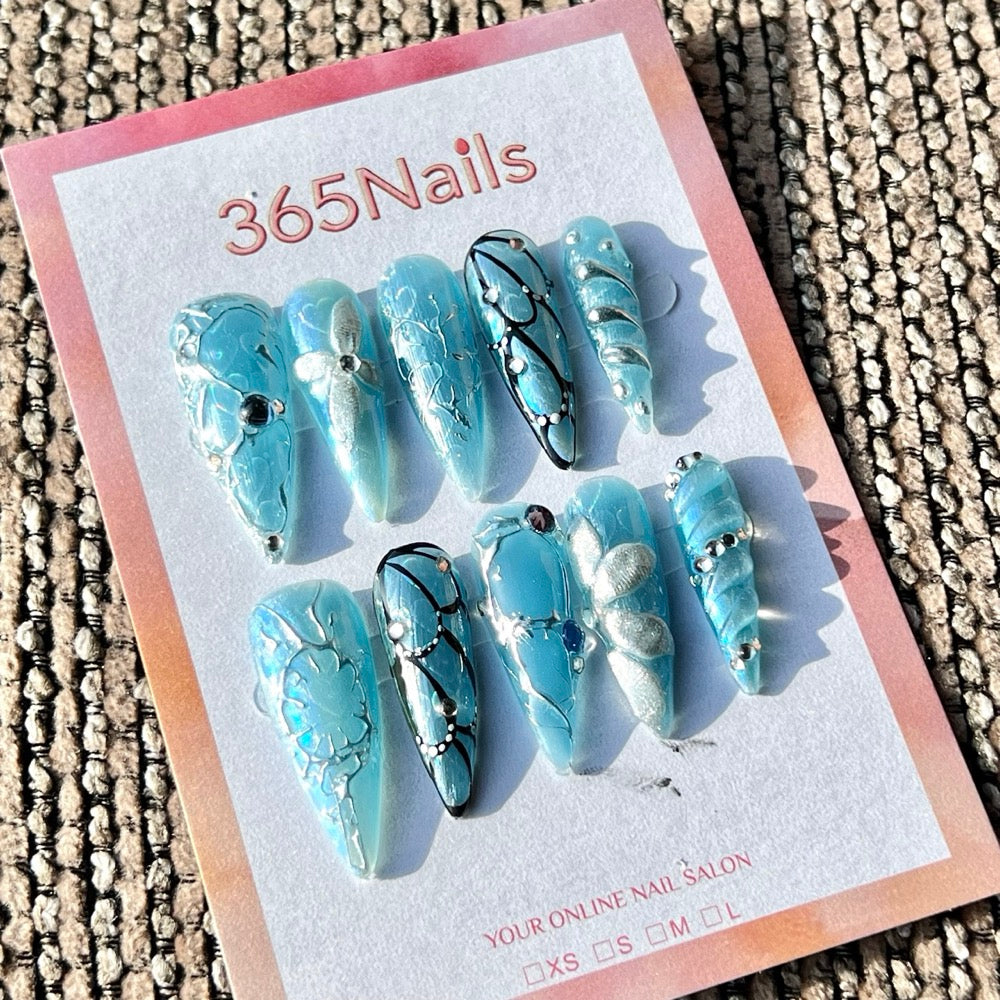 365nails: "Ocean Blue Silver" – Handmade Medium Stiletto Press-On Nails