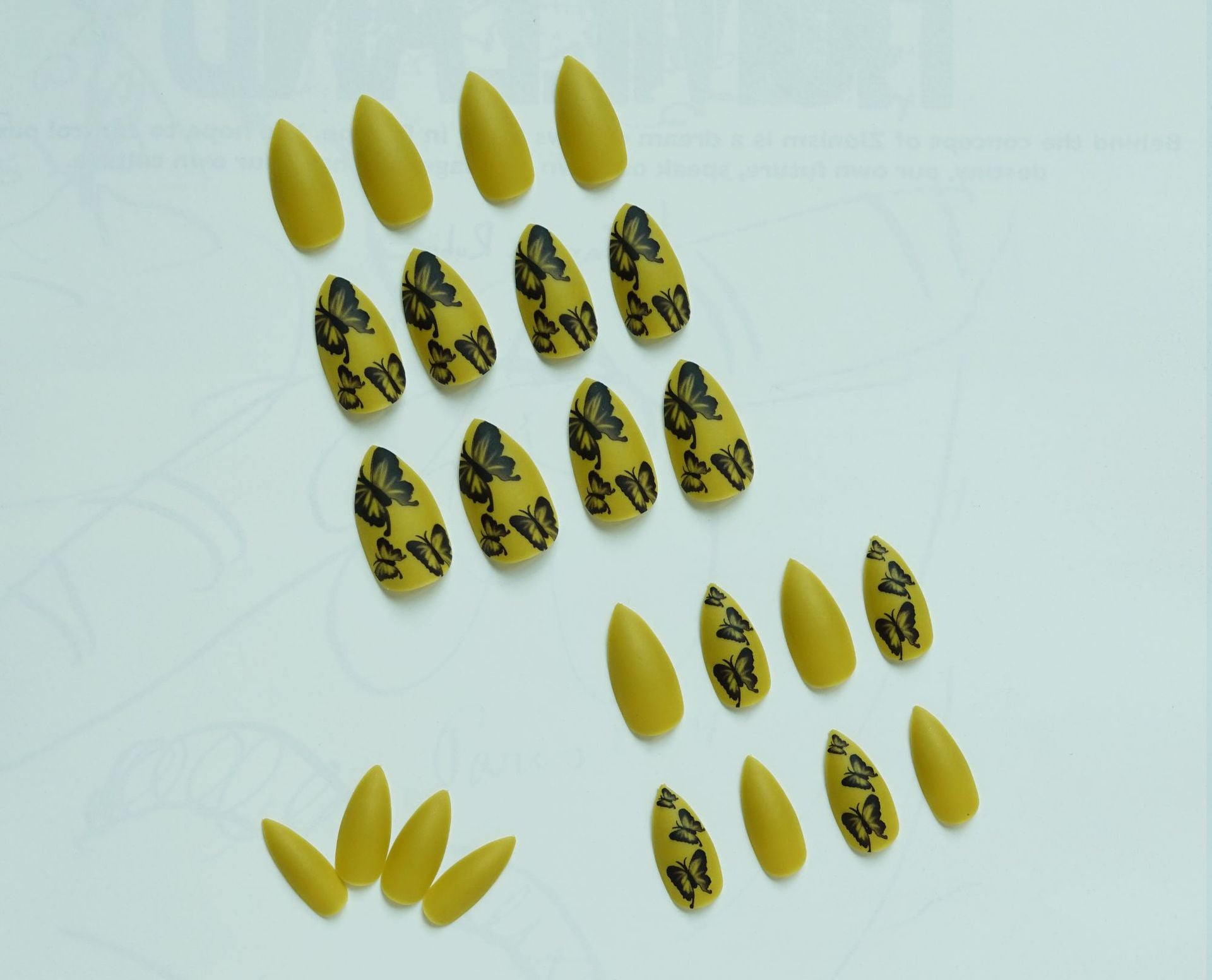 Uñas postizas con diseño de gota de agua, hojas otoñales y mariposas, producto terminado desmontable ｜365nails