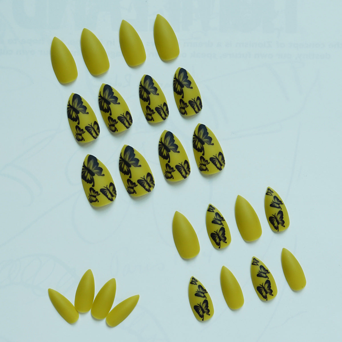 Uñas postizas con diseño de gota de agua, hojas otoñales y mariposas, producto terminado desmontable ｜365nails