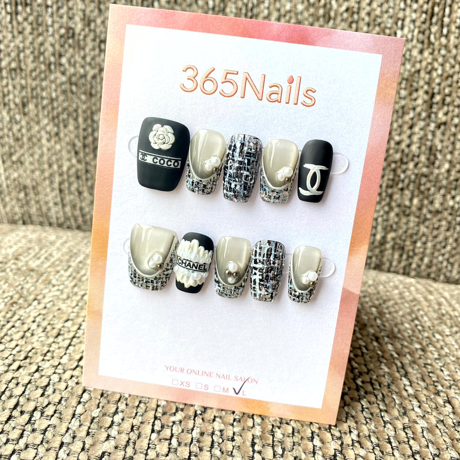 Luxury Logo 365nails: "Tweed Camellia" – 3D Flower & Luxury Tweed Handmade Squoval Nails
