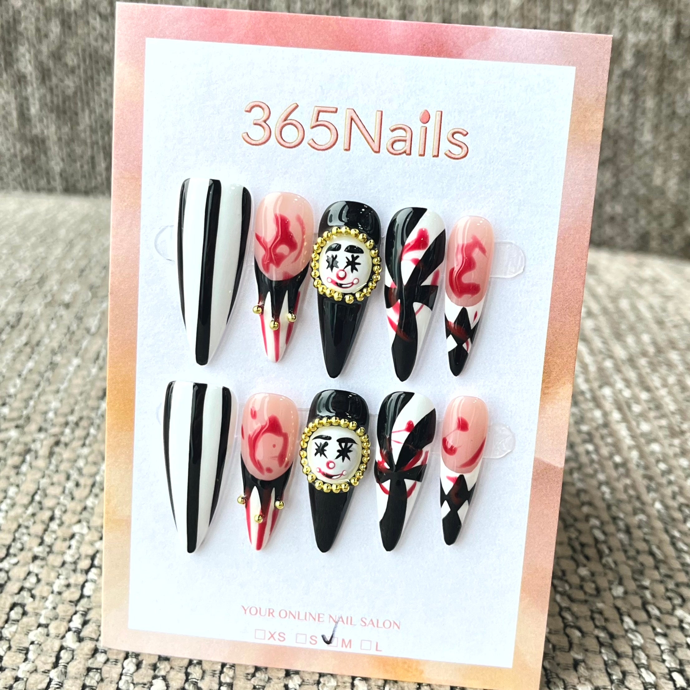 365nails: "진홍 서커스 광대" – 피가 흐르는 빅탑 3D 광대 수제 롱 스틸레토형 네일