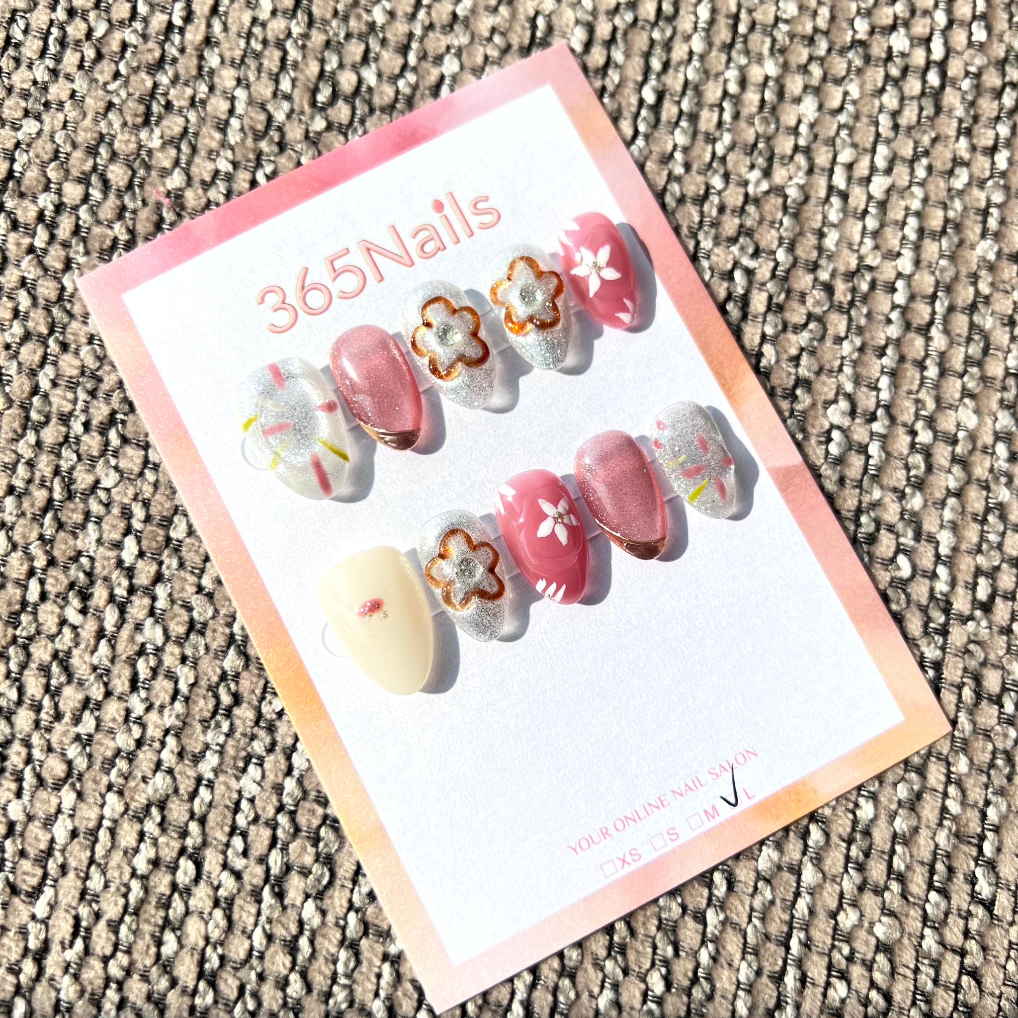 365nails: "Silver Blossom Fairy" – 3D Gel Flower & Silver Magnetic Handmade Almond Nails